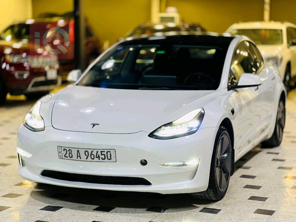 تسلا موديل 3